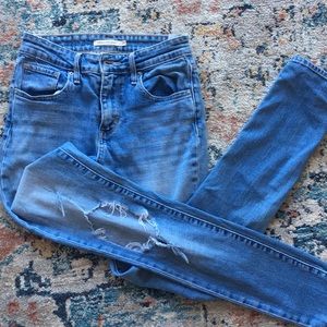 Levi’s 721 high rise skinny jeans size 25x30